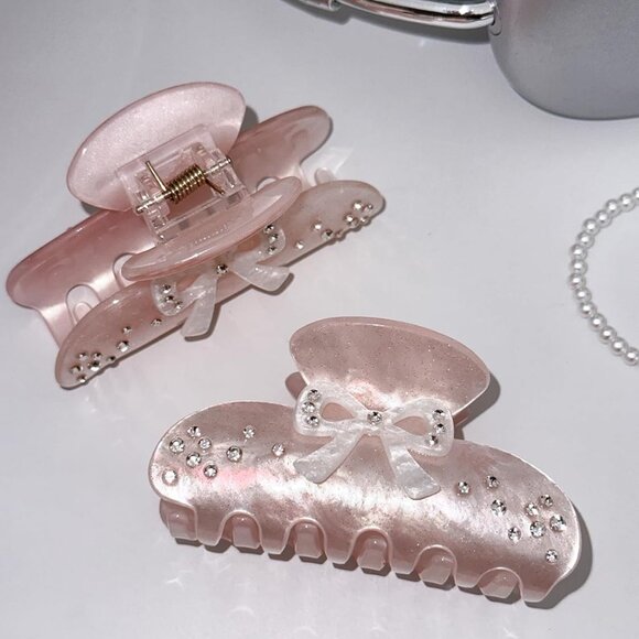 Lightweight Bow Hair Claw Clip with Rhinestones - Glamorous Hold for Thick Hair - Picture 8 of 9